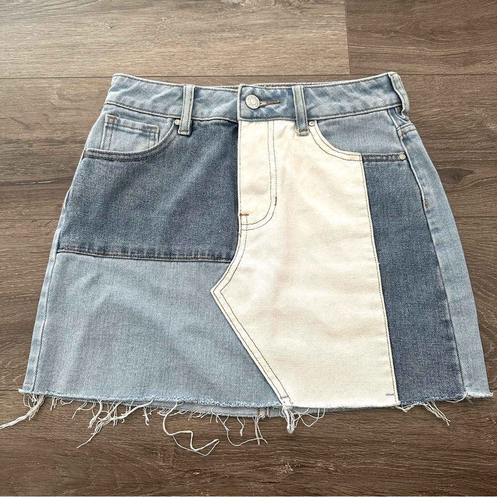 Pacsun Denim Skirt Color Block White Pattern Raw Edge with Pockets